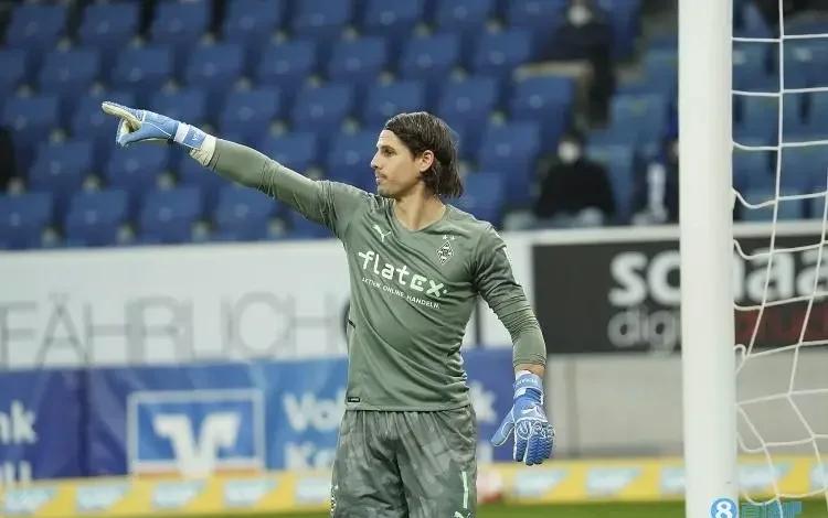 关于拜仁慕尼黑发布备战花絮；加时末段门线救险；NBA常规赛任务艰巨；身体对抗强度拉满的信息